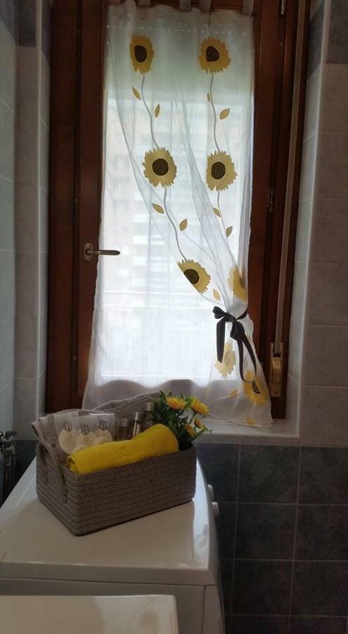 Sunflower House Ieo Ripamonti Milano Esterno foto